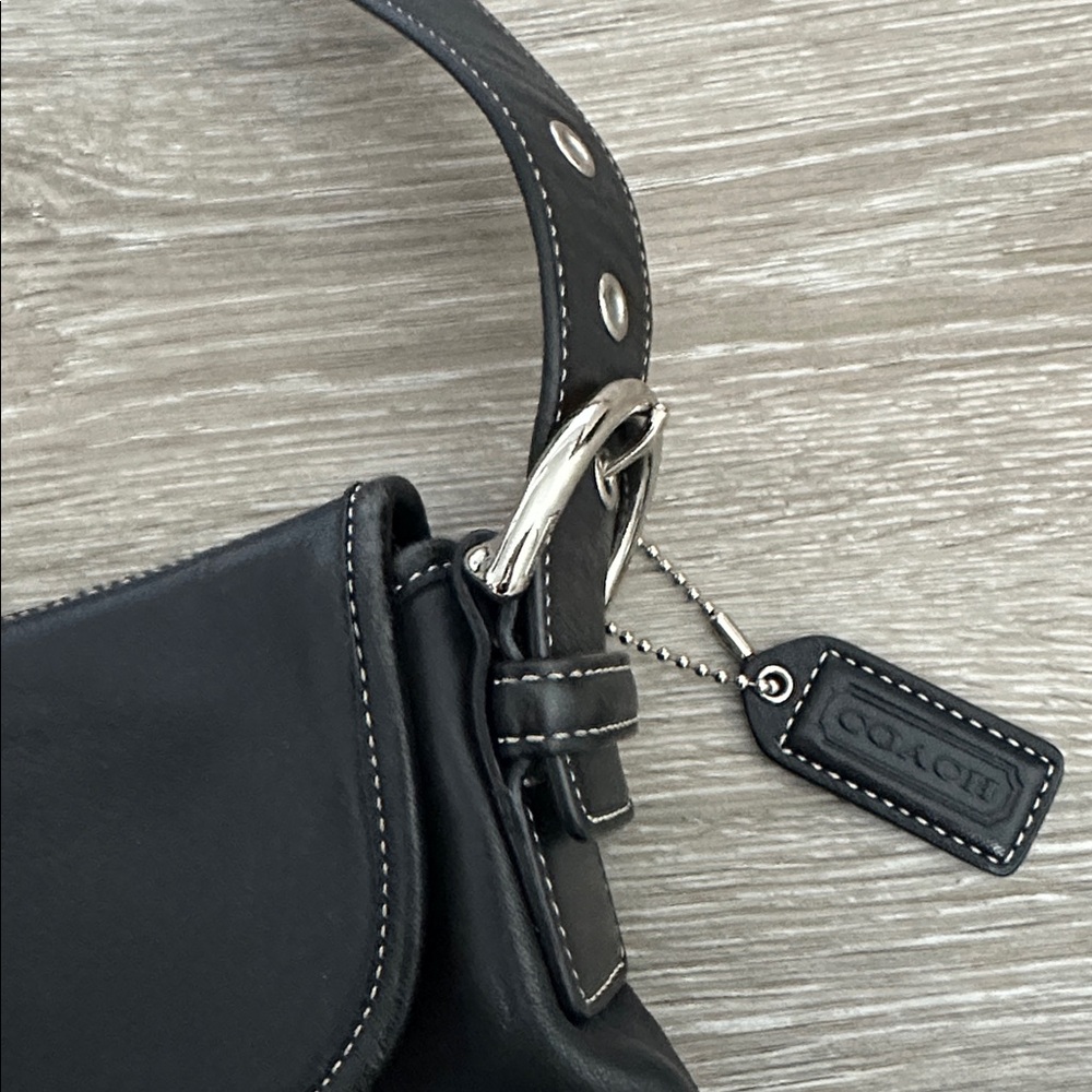 Coach Soho Black Leather Shoulder Bag with Silver Buckle - Picture 3 of 12